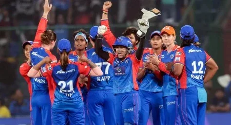 WPL 2024: Richa Ghosh's Heroics in Vain as Delhi Capitals Triumph Over RCB in a Nail-Biter