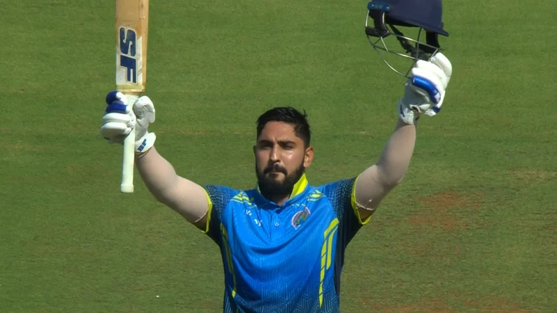 Varun Chakravarthy five-wicket